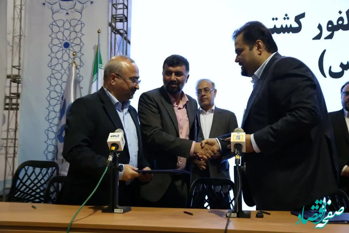 امضای تفاهم نامه ۱۰۰ میلیون دلاری برای تولید سوخت کشتی در منطقه ویژه خلیج فارس