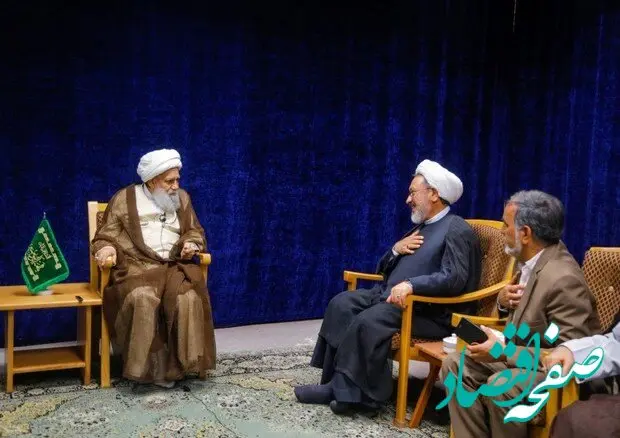 باید قشر ضعیف و مستضعف جامعه را دستگیری کنیم | نگرانی شدید یک مرجع تقلید از وضعیت بد اقتصادی مردم