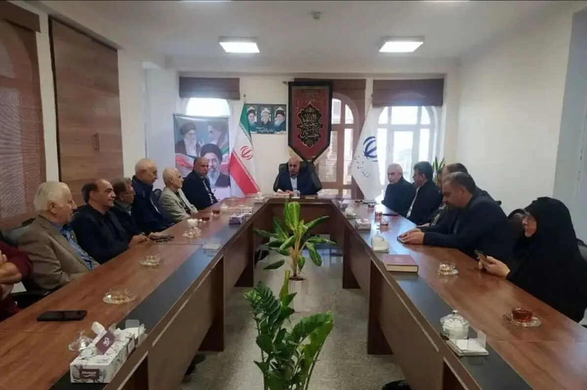 خبر تازه از نشست تشکل ها درباره حقوق کارگران و بازنشستگان و ساماندهی پیمانکاری ها 