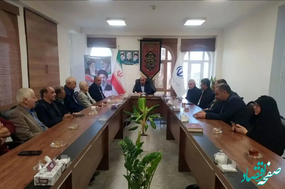 خبر تازه از نشست تشکل ها درباره حقوق کارگران و بازنشستگان و ساماندهی پیمانکاری ها 