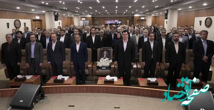 آیین معارفه مدیرعامل جدید بانک ملت با حضور مدیران وزارت اقتصاد برگزار شد