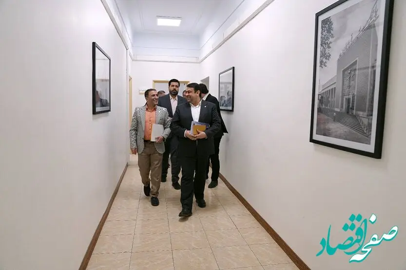 نجارزاده: باید در بانکداری نگاه‌های به‌روز و علمی را جایگزین نگاه سنتی کنیم