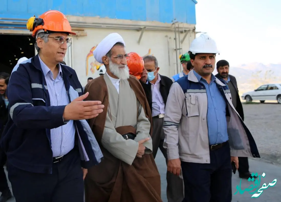 تقدیر نماینده ولی فقیه در استان چهارمحال و بختیاری از کار جهادی در پتروشیمی لردگان