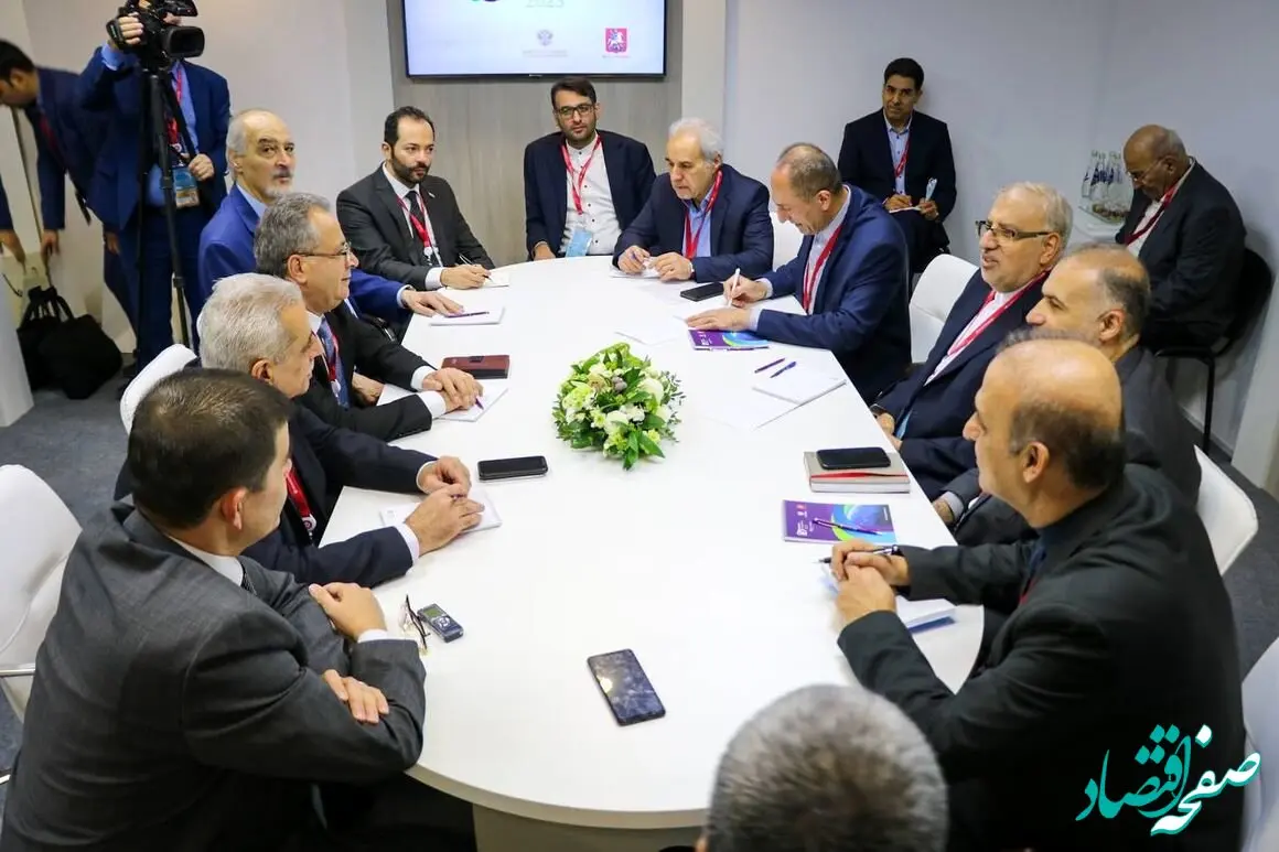 اوجی گفت: از توسعه مناسبات دوجانبه تهران – دمشق استقبال می‌کنیم