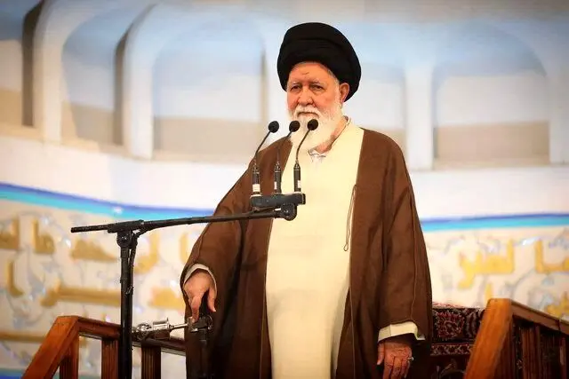 علم‌الهدی: تنگه هرمز سرمایه راهبردی ماست / با حفظ آن، حتی زمزمه حمله به ایران ممکن نیست