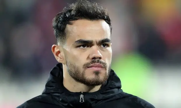 اورونوف مشتری دست به نقد دارد و جواب پرسپولیس را نمی‌دهد