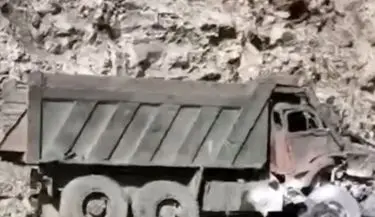 حمله آمریکا و اسرائیل به معدن کارخانه سیمان فیروزآباد | چند کارگر شهید و مجروح شدند؟ 