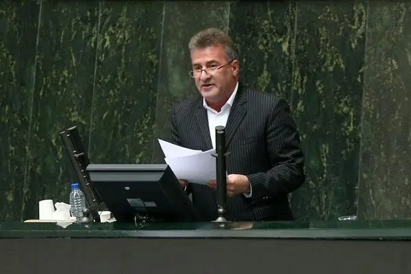  کادوی مجلس به معلمان برای روز معلم ۱۴۰۴ چه بود؟