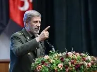 امیر حاتمی: حتی یک شناور دشمن هم وارد تنگه هرمز نشده است