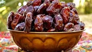 صادرات خرما در آستانه یک تغییر مهم؛ آیا گره ارزی صادرکنندگان باز می‌شود؟