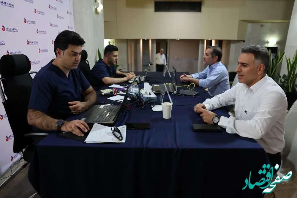 ایثار کارکنان آریاساسول با اهدای خون