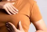 چگونه درد پستان در دوران قاعدگی را کمتر کنیم؟