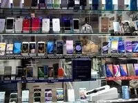 از جهش قیمت قطعات تا افزایش چرخه تعویض | قیمت گوشی در ایران ترکید و مموری ۶ برابر شد