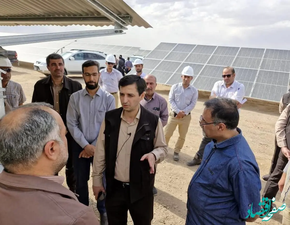 چادرملو با نیروگاه خورشیدی خضرآباد، صنعت را سبز می‌کند