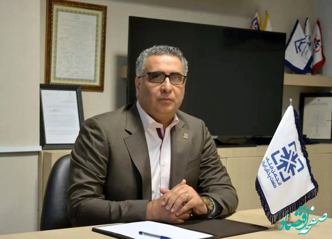 کاهش 22 درصدی خرید، سفره های خالی و بحران جدی اقتصاد