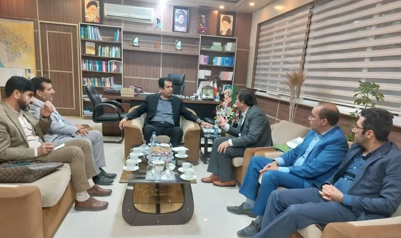 جلسه مشترک بیمه دانا با رئیس سازمان مدیریت و برنامه‌ریزی استان کهگیلویه و بویراحمد
