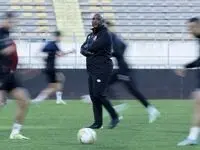 تهدید موسیمانه برای استقلال: هم پولم را می‌خواهم هم دیرکرد!