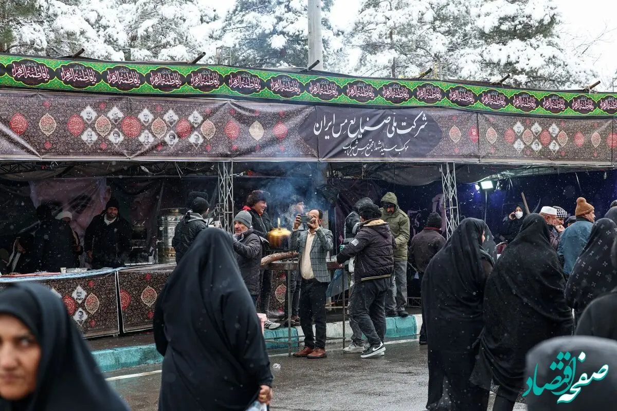 توزیع روزانه ۲۵ هزار وعده غذایی در مراسم سالگرد شهادت حاج قاسم سلیمانی/ارائه ۲ هزار خدمت درمانی