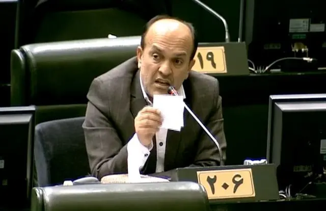 مردم از ما سوال می کنند که وزیر جهاد کشاورزی داریم یا نداریم؟ | چه جوابی به آنها بدهیم؟