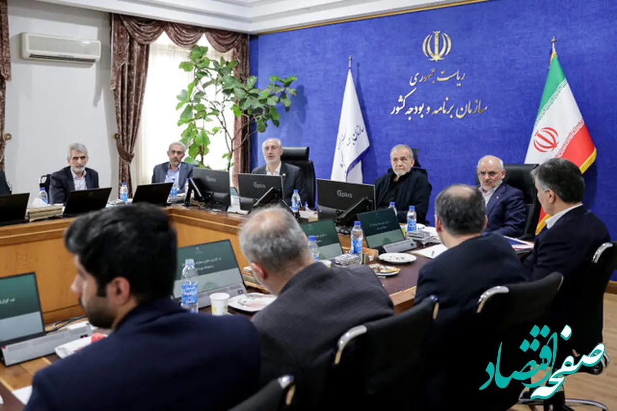 تیکه سنگین پزشکیان به مدیران دولتی برای دریافت  پاداش‌های مدیریتی! 