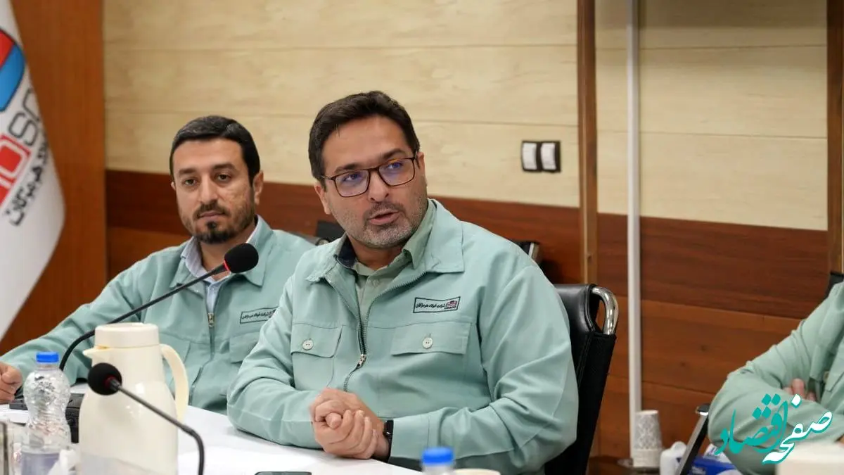 مدیرعامل فولاد هرمزگان در نخستین جلسه کمیته راهبری بهره‌وری این شرکت: فرهنگ بهره‌وری باید در ذهن و رفتار همه مدیران و کارکنان نهادینه شود