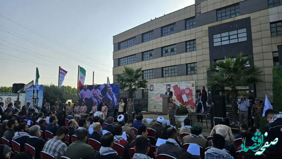 تشییع و تدفین باشکوه پیکر مطهر شهید گمنام در فولاد اکسین خوزستان