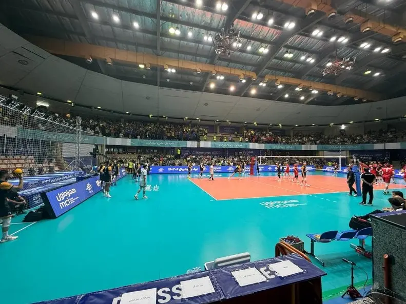 فیلم خلاصه بازی فینال والیبال لیگ کشور امروز پنجشنبه ۲۱ فروردین ۱۴۰۴ + گزارش کامل بازی والیبال شهداب و فولاد