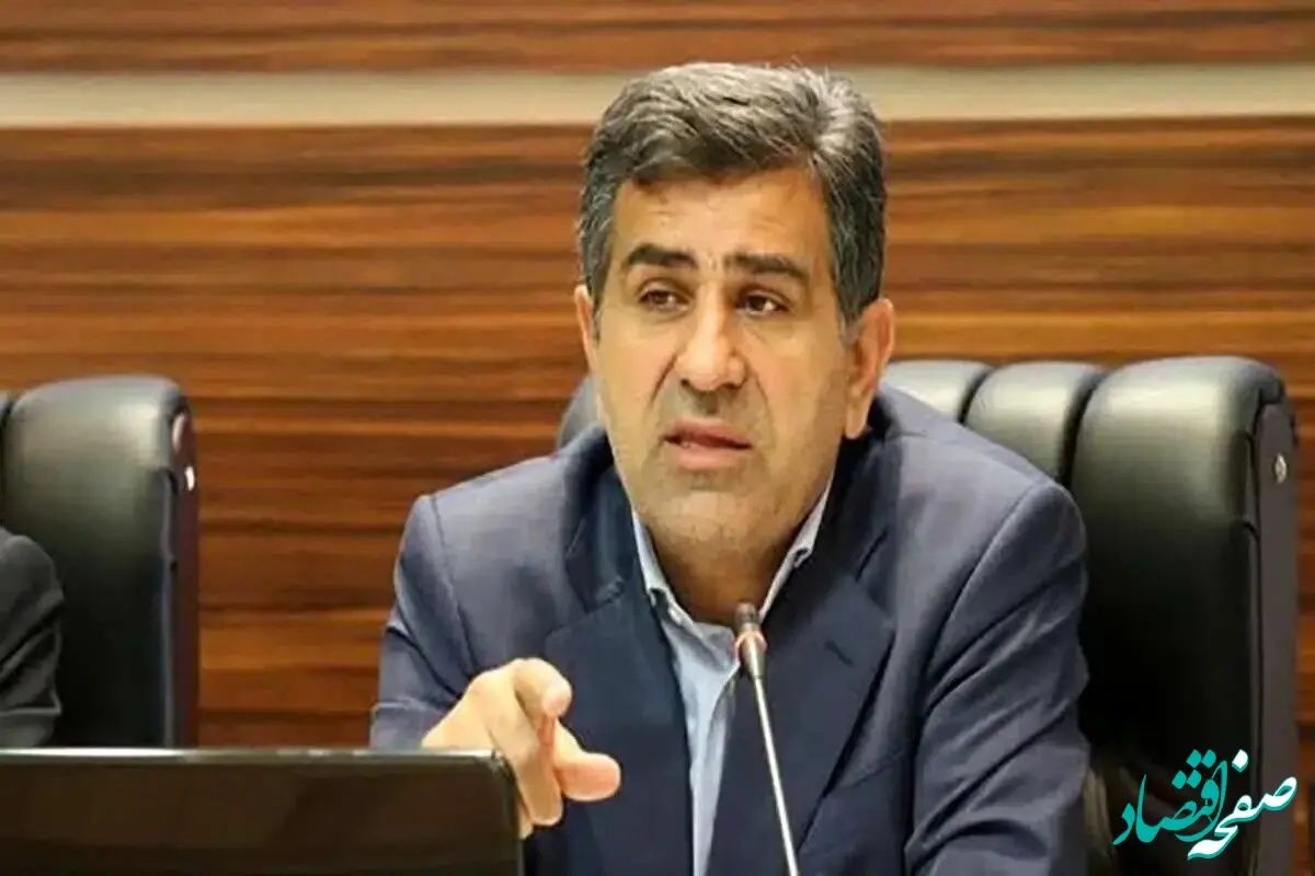 تامین اجتماعی در چاله مشکلات جدید افتاد | دولت با ادغام صندوق‌های بازنشستگی به دنبال چیست؟