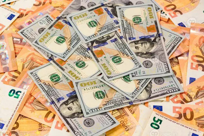 آخرین قیمت دلار و یورو امروز چهارشنبه ۶ اسفند ۱۴۰۴ و قیمت دینار عراق