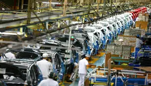 حمایت‌های پساجنگ از صنعت خودرو در دستور کار مجلس و دولت
