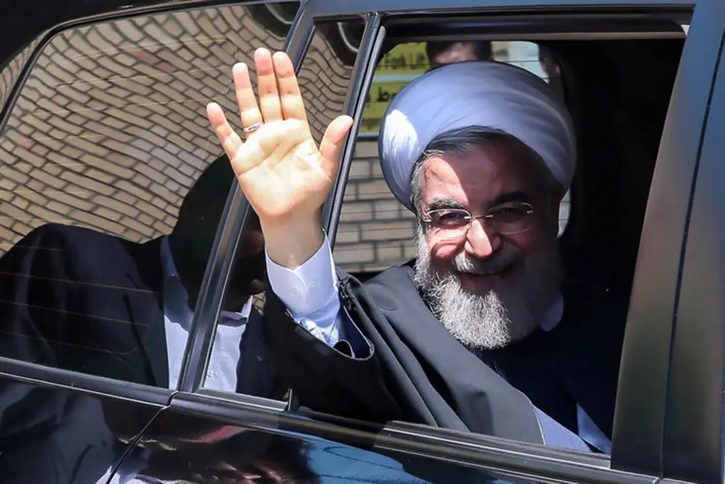 واکنش سازمان هواپیمایی به دستکاری در آزمون خلبانی داماد روحانی چه بود؟ 
