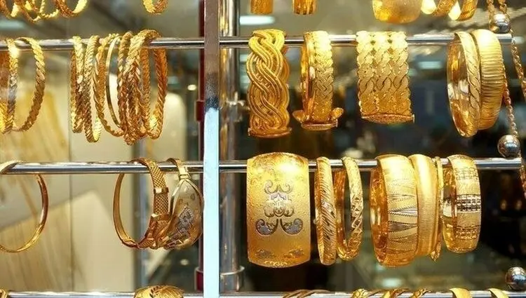 قیمت طلا امروز سه شنبه ۱۵ اردیبهشت ماه ۱۴۰۵ + جدول قیمت طلا ۱۸ عیار + جدول | طلا سر صبح ناکام ماند