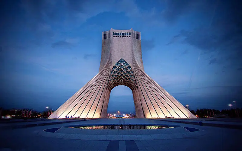 پیاده‌گردی رایگان در خانه مشاهیر تهران | تورهای پیاده‌گردی مشاهیر تا پایان نوروز ادامه دارد | تورهای پیاده‌گردی رایگان مشاهیر تهران تا پایان نوروز برگزار می‌شود