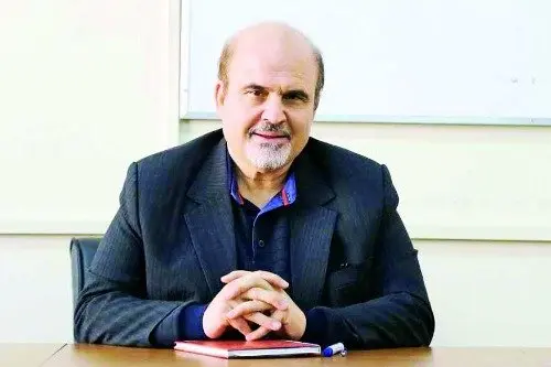 نظر حمیدرضا جلایی پور درباره مذاکره با آمریکا بعد از سخنان رهبر انقلاب / تلاش برای مذاکره عزتمندانه نباید متوقف شود