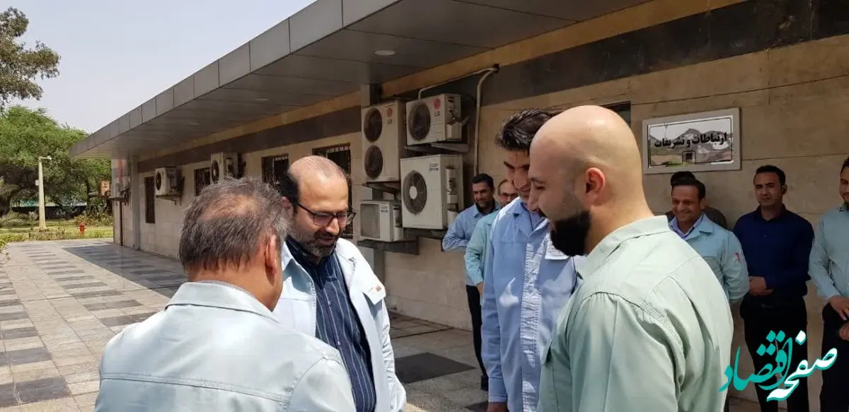 بازدید مدیرعامل شرکت فولاد خوزستان از واحد روابط عمومی