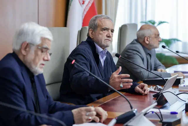 برپایی نخستین جلسه هیئت دولت بعد از حمله اسرائیل+ عکس