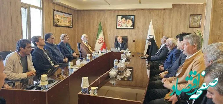 ایجاد درآمدهای پایدار با نگاه جدید در دستور کار شهرداران قرار گیرد