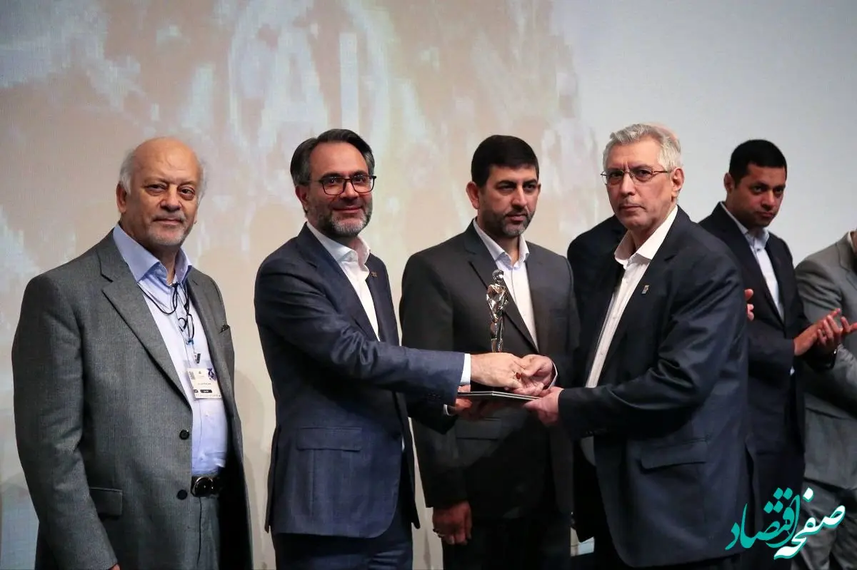 افتخاری برای فولاد خوزستان؛ محمدمهدی شریف شاذیله، کارشناس سال فولاد ایران شد