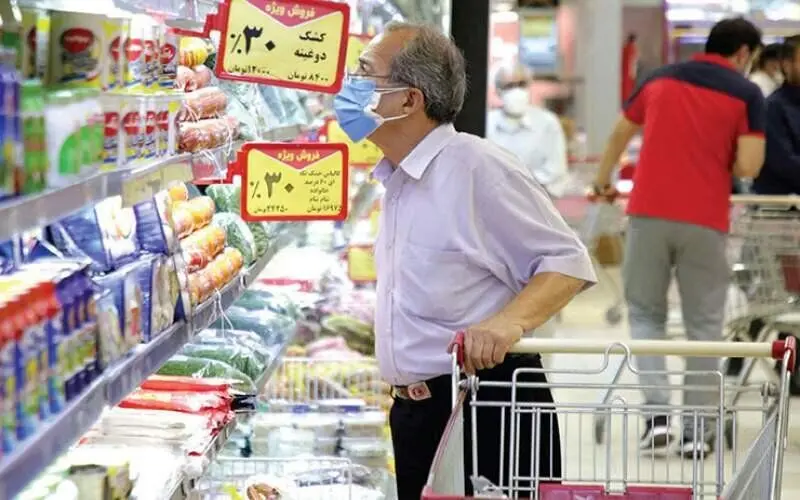 کارگران چگونه با این حقوق هم لباس عید بخرند هم زندگی بچرخاند؟