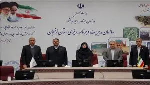 حضور مدیرعامل بانک ملی ایران در جلسه کارگروه اقتصادی، اشتغال و سرمایه‌گذاری استان زنجان/ شکل گیری سطح جدیدی از خدمات اعتباری و تفویض اختیار به استان ها