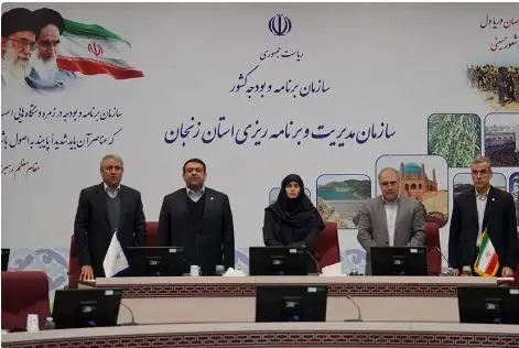 حضور مدیرعامل بانک ملی ایران در جلسه کارگروه اقتصادی، اشتغال و سرمایه‌گذاری استان زنجان/ شکل گیری سطح جدیدی از خدمات اعتباری و تفویض اختیار به استان ها
