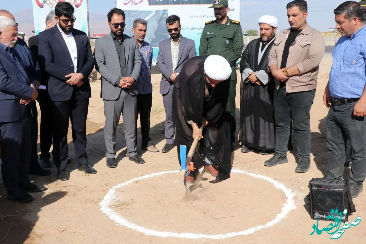 آیین کلنگ زنی بلوار جاجرم به آلومینا