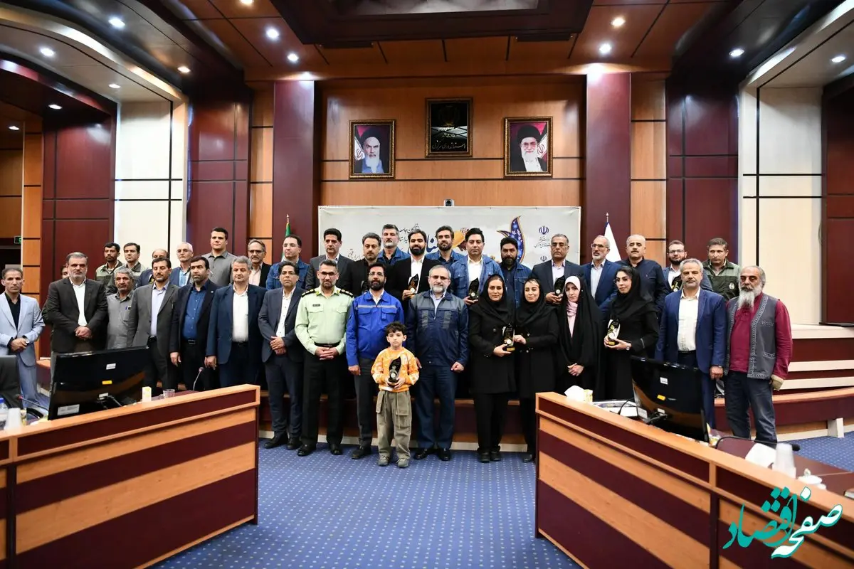 شرکت آلومینیوم ایران به عنوان کارگروه نمونه استانی درسال۱۴۰۳