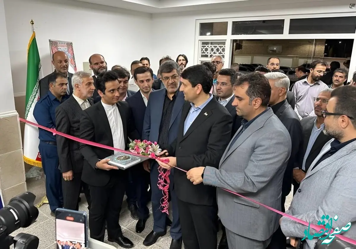 افتتاح مدرسه ۱۵ کلاسه چادرملو در اردکان