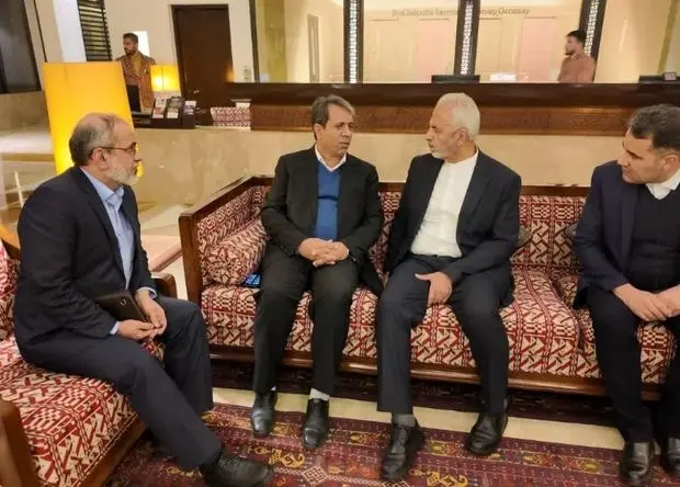 دیدار معاون توسعه اقتصادی منطقه آزاد دوغارون با سرپرست سفارت ایران در افغانستان