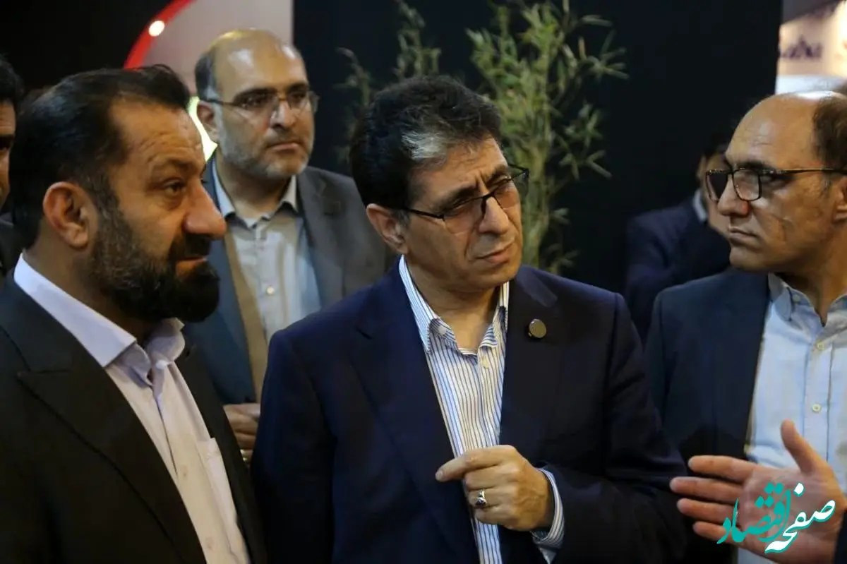 تقدیر مدیرعامل شستا از نقش راهبردی ذوب‌آهن اصفهان در توسعه زیرساخت‌های کشور