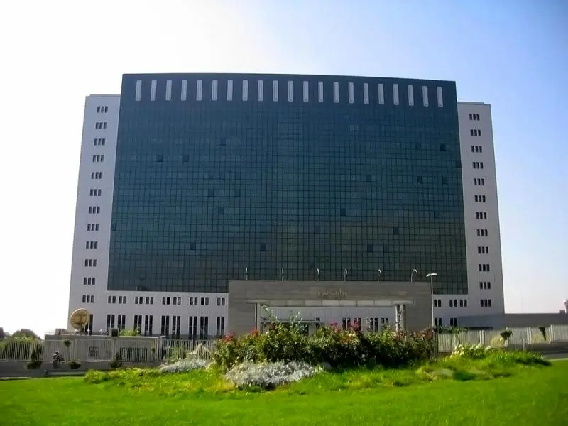 وزارت نیرو و تعلیق تولید زیر سایه ناترازی