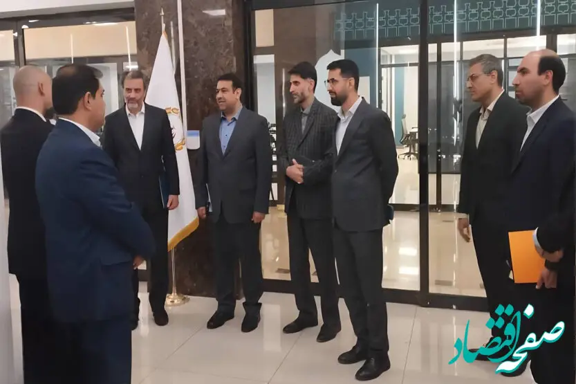 تاکید مدیرعامل بانک ملی ایران بر نقش راهبردی مرکز مبادله ارز و طلا در رشد اقتصادی کشور