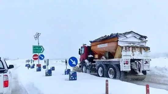 2 هزار کیلومتر از مسیرهای ارتباطی شهرستان ورزقان، توسط مس سونگون برفروبی شد