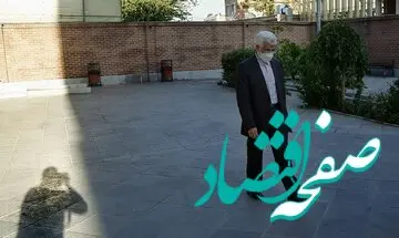 سعید جلیلی همزمان با لغو تحریم های تسلیحاتی به حسن روحانی حمله کرد